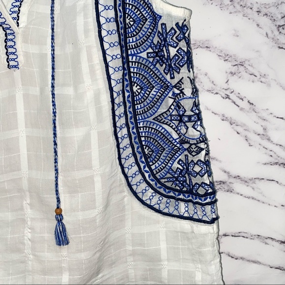 Lucky Brand Embroidered Sleeveless Blouse Size XS - Picture 5 of 6